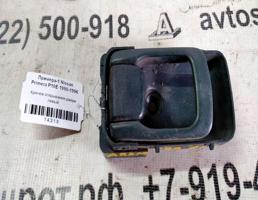 Крючок двери левой для Nissan Primera P10E  запчасти бу
