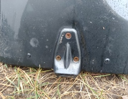 Петля капота пара для Land Rover Defender I (1983—2007)  запчасти бу