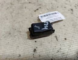 Кнопка откидывания подголовника для Mercedes-Benz E-класс W124/S124/C124/A124 (1984—1997)  запчасти бу