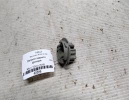 Патрон заднего фонаря для Mercedes-Benz S-класс W140 (1991—1998)  запчасти бу