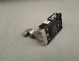 Клемма для Land Rover Defender I рестайлинг (2007—2016)  запчасти бу