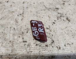 Молдинг крыла заднего правого для Mazda 626 GE (1991—1997)  запчасти бу