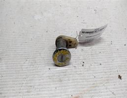 Личинка двери для Renault Logan I (2004—2009)  запчасти бу