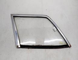 Стекло кузовное глухое левое для Mercedes-Benz W123 W123/V123/C123/S123 (1975—1986)  запчасти бу