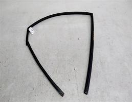 Резинка стекла двери для Nissan Almera G15 (2012—2018)  запчасти бу