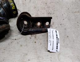 Крепление радиатора для Mitsubishi Galant VI (1987—1992)  запчасти бу