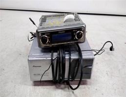 Магнитола для VOLKSWAGEN Passat B3 (1988—1993)  запчасти бу