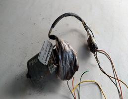 Моторчик стеклоочистителя передний для Volvo 940 I (1988—1998)  запчасти бу