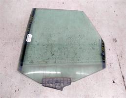 Стекло двери задней левой для Audi 80 B4 (1991—1996)  запчасти бу