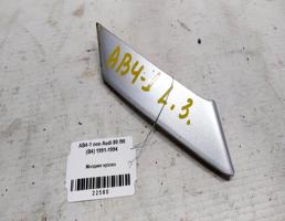 Молдинг стойки кузова задней левой для Audi 80 B4 (1991—1996)  запчасти бу