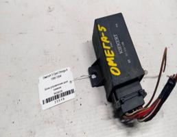 ЭБУ центральным замком для Opel Omega A (1984—1994)  запчасти бу