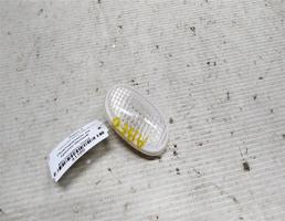 Повторитель на крыло белый для Chevrolet Aveo I (2003—2008)  запчасти бу