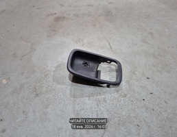 Рамка крючка двери задней правой для Mitsubishi Lancer IX (2000—2007)  запчасти бу