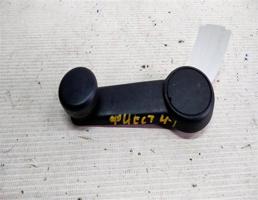 Ручка стеклоподъемника для Ford Fiesta Mk4 (1995—1999)  запчасти бу