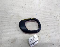 Рамка крючка двери передней левой для Peugeot 206 I (1998—2012)  запчасти бу