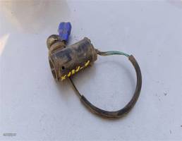 Насос омывателя для Toyota Crown S130 (1987—1999)  запчасти бу