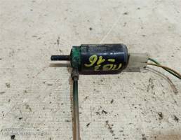 Насос омывателя для VOLKSWAGEN Passat B3 (1988—1993)  запчасти бу