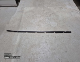 Молдинг стекла двери передней левой для KIA Ceed JD (2012—2015)  запчасти бу