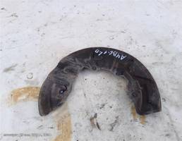 Защита колодок передняя левая для Audi A4 B6 (2000—2006)  запчасти бу