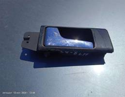 Крючок двери передней левой для Audi 100 C4 91-94г  запчасти бу