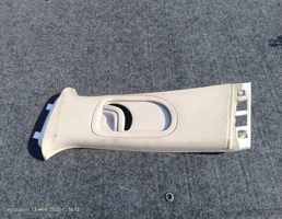 Накладка на стойку верхняя среднюю левую для Renault Megane II (2002—2006)  запчасти бу