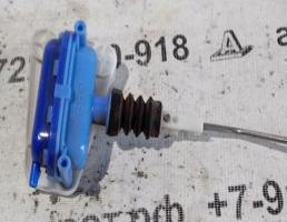 Вакуумный привод замка для Audi 100 C3 (1982—1988)  запчасти бу