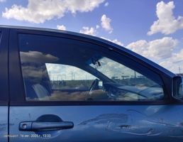 Стекло двери передней правой для Mitsubishi Lancer IX (2000—2007)  запчасти бу