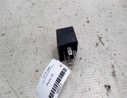 Реле 72 для VOLKSWAGEN Golf Mk2 (1983—1992)  запчасти бу