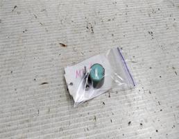 Золотник заправочный для Mazda 3 BK (2003—2006)  запчасти бу