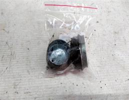 Крышка ступицы задней для VOLKSWAGEN Golf Mk2 (1983—1992)  запчасти бу