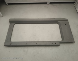 Накладка на стекло кузова открывающееся левое для Land Rover Defender I (1983—2007)  запчасти бу