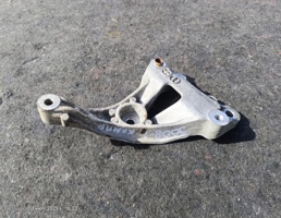 Кронштейн компрессора кондиционера для Peugeot 3008 I рестайлинг (2013—2016)  запчасти бу