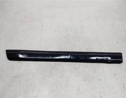 Молдинг двери задней правой для Mercedes-Benz E-класс W124/S124/C124/A124 (1984—1997)  запчасти бу
