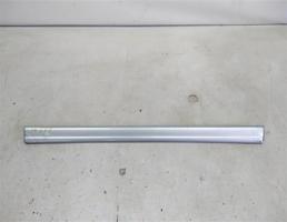 Молдинг двери передней правой для Audi 100 C4 (1990—1994)  запчасти бу