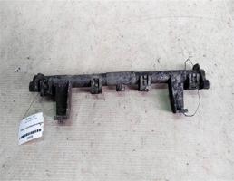 Рампа топливная для Ford Focus I (1998—2004)  запчасти бу