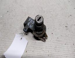 Личинка ручки двери левой для Mazda 626 GD (1987—1996)  запчасти бу