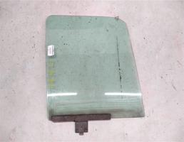 Стекло двери передней правой для VOLKSWAGEN Golf Mk2 (1983—1992)  запчасти бу