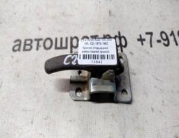 Крючок двери задней правой для Audi 200 C2 76-82г  запчасти бу