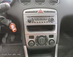 Магнитола для Peugeot 308 I рестайлинг (2011—2015)  запчасти бу