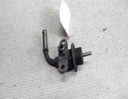 Регулятор давления топлива для Toyota Mark II X90 (1992—1996)  запчасти бу