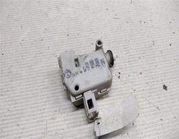 Актуатор замка багажника для VOLKSWAGEN Passat B5 (1996—2001)  запчасти бу