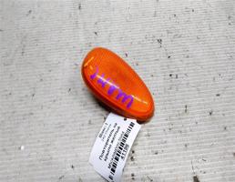 Повторитель на крыло желтый для ЗАЗ Chance I (2009—2014)  запчасти бу