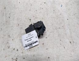 Патрон заднего фонаря для Audi 100 C3 (1982—1988)  запчасти бу