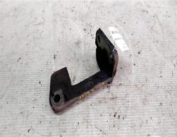 Кронштейн генератора для VOLKSWAGEN Passat B3 (1988—1993)  запчасти бу