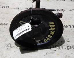 Насос ГУРа для Mitsubishi Pajero II (1991—1997)  запчасти бу