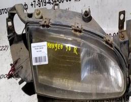 Фара правая для Ford Mondeo I (1993—1996)  запчасти бу