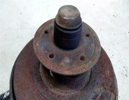 Ступица передняя для Mercedes-Benz W123 W123/V123/C123/S123 (1975—1986)  запчасти бу