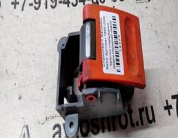 Крючок двери передней левой для Mercedes-Benz Sprinter W901-905 (1995—2006)  запчасти бу