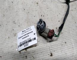 Патрон повторителя поворота для Nissan Maxima A33 (1999—2006)  запчасти бу