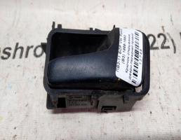 Крючок двери передней правой для VOLKSWAGEN Passat B3 (1988—1993)  запчасти бу